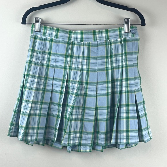 NWT Aerie Class Act Blue Green Plaid Pleated Mini Skirt Medium - Picture 2 of 5